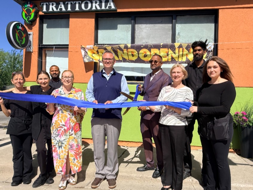 Welcome to East Gwillimbury: QV Trattoria celebrates grand opening - AdvantageEG (May 2026)